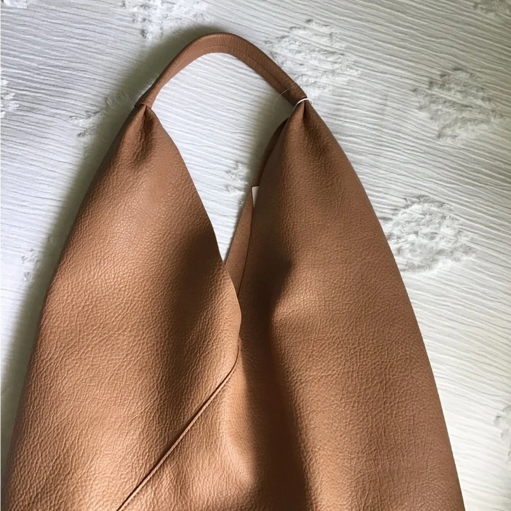 Minimalist Tan Faux Leather Slouchy Hobo Tote Bag - Picture 2 of 5